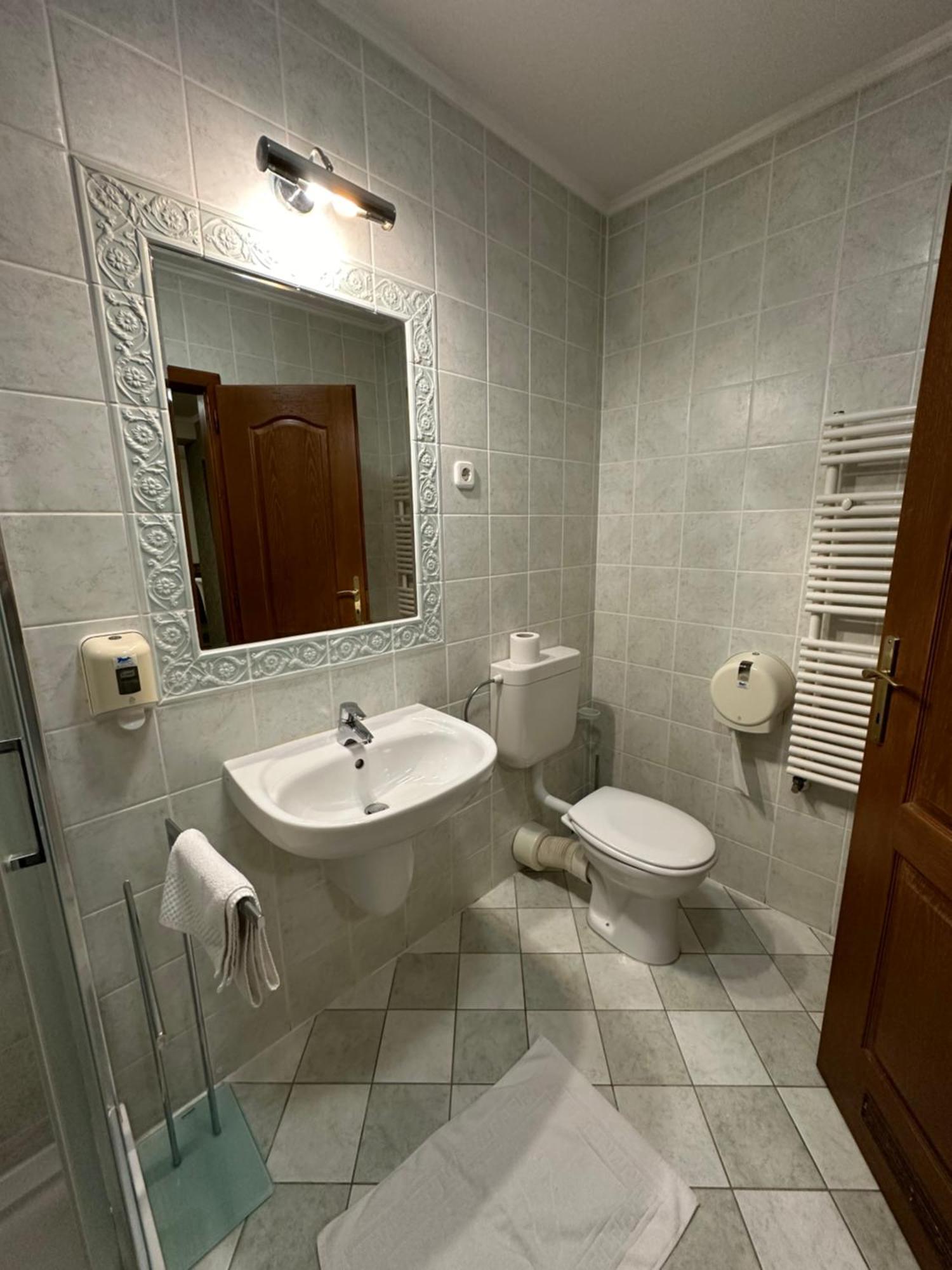 Kigyosi Csarda & Panzio Bed & Breakfast Fulopszallas Eksteriør bilde