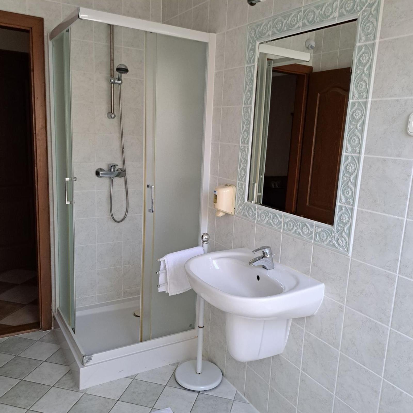 Kigyosi Csarda & Panzio Bed & Breakfast Fulopszallas Eksteriør bilde